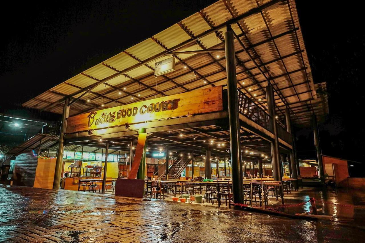 Zen Rooms B Walk Batu Malang Extérieur photo