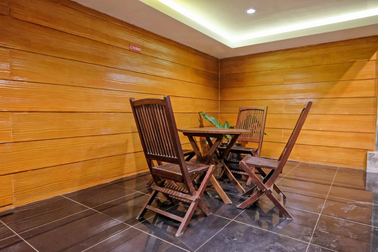 Zen Rooms B Walk Batu Malang Extérieur photo