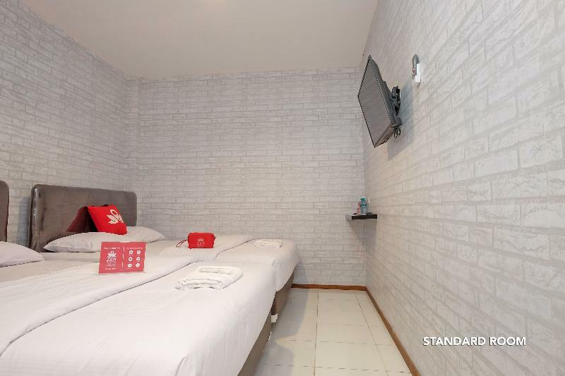 Zen Rooms B Walk Batu Malang Extérieur photo